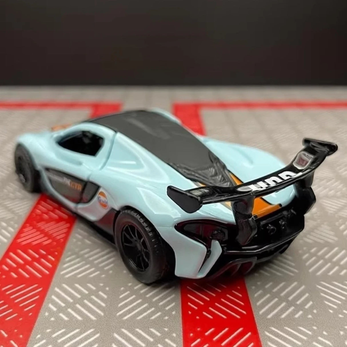 McLaren 2015 P1 GTR Gulf 1:40 – نموذج عرض معدني مصبوب