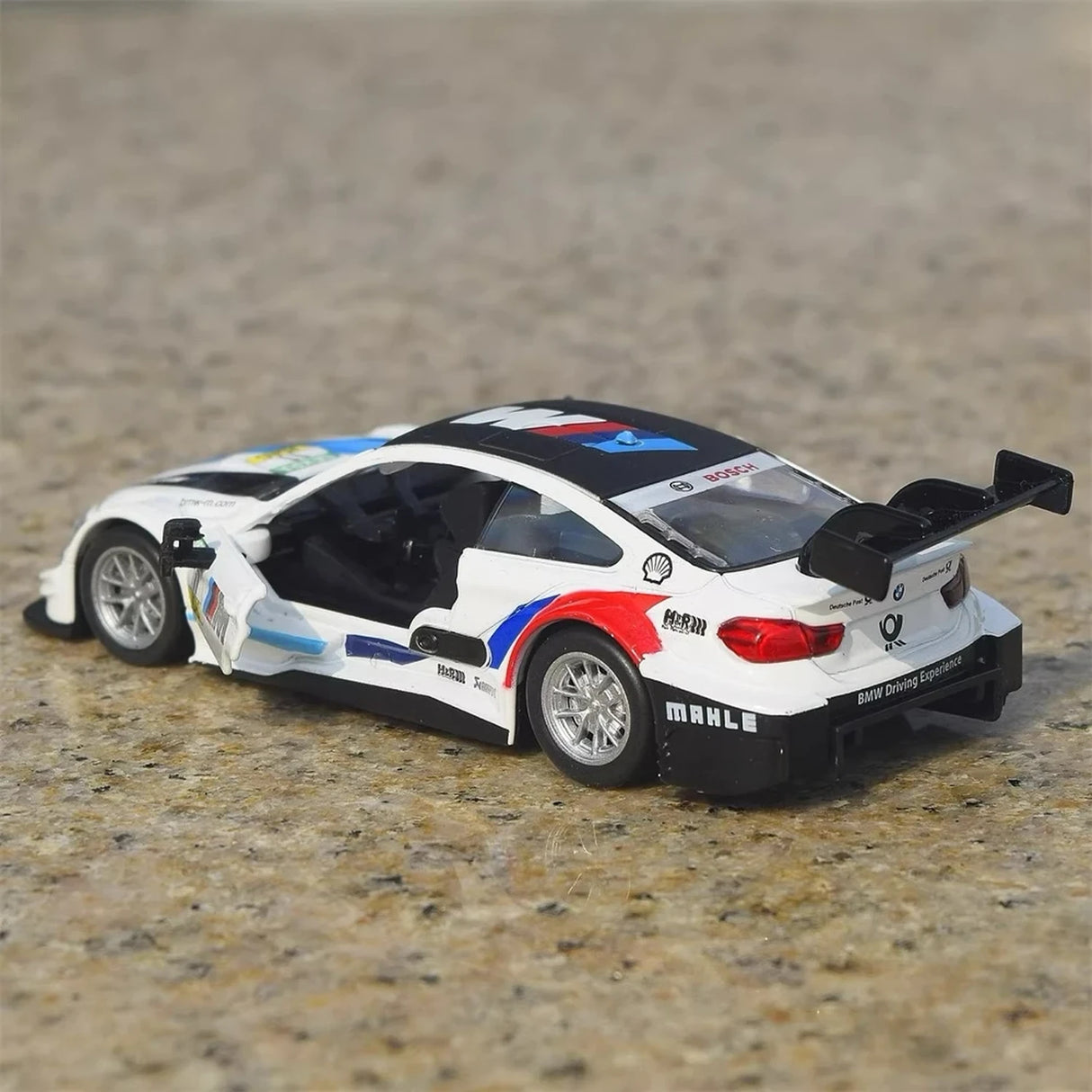 BMW 2014 F82 M4 DTM #11 1:44 modelo de ecrã em fundição - ver 4