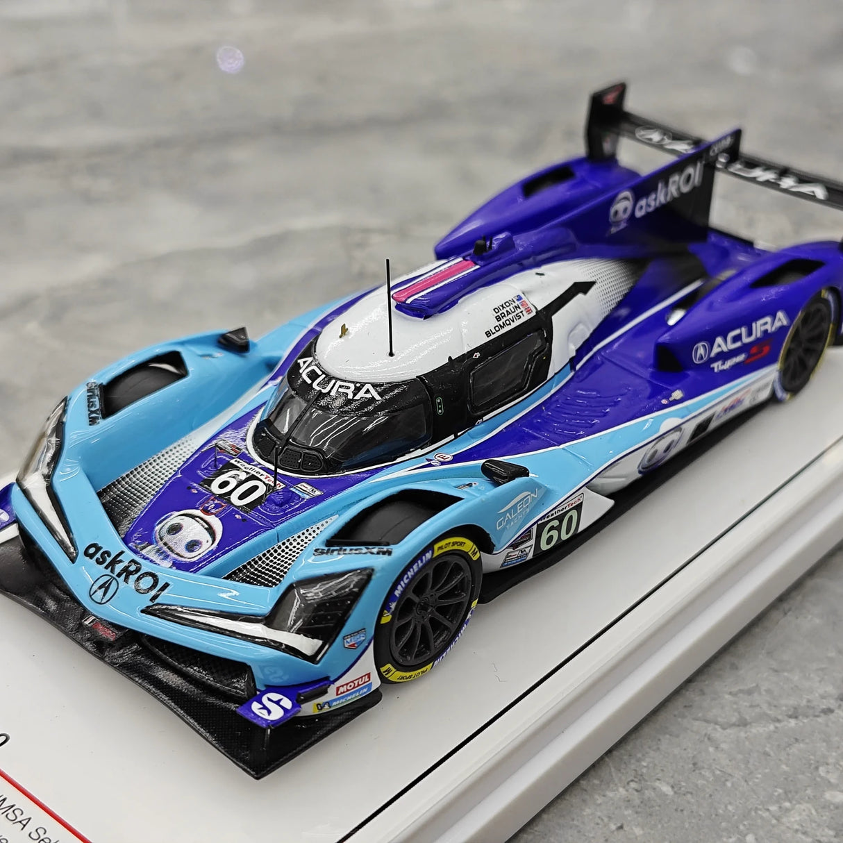 Acura 2025 ARX-06 #60 1:43 hartsikeräilymalli TSM :lta – katso 4