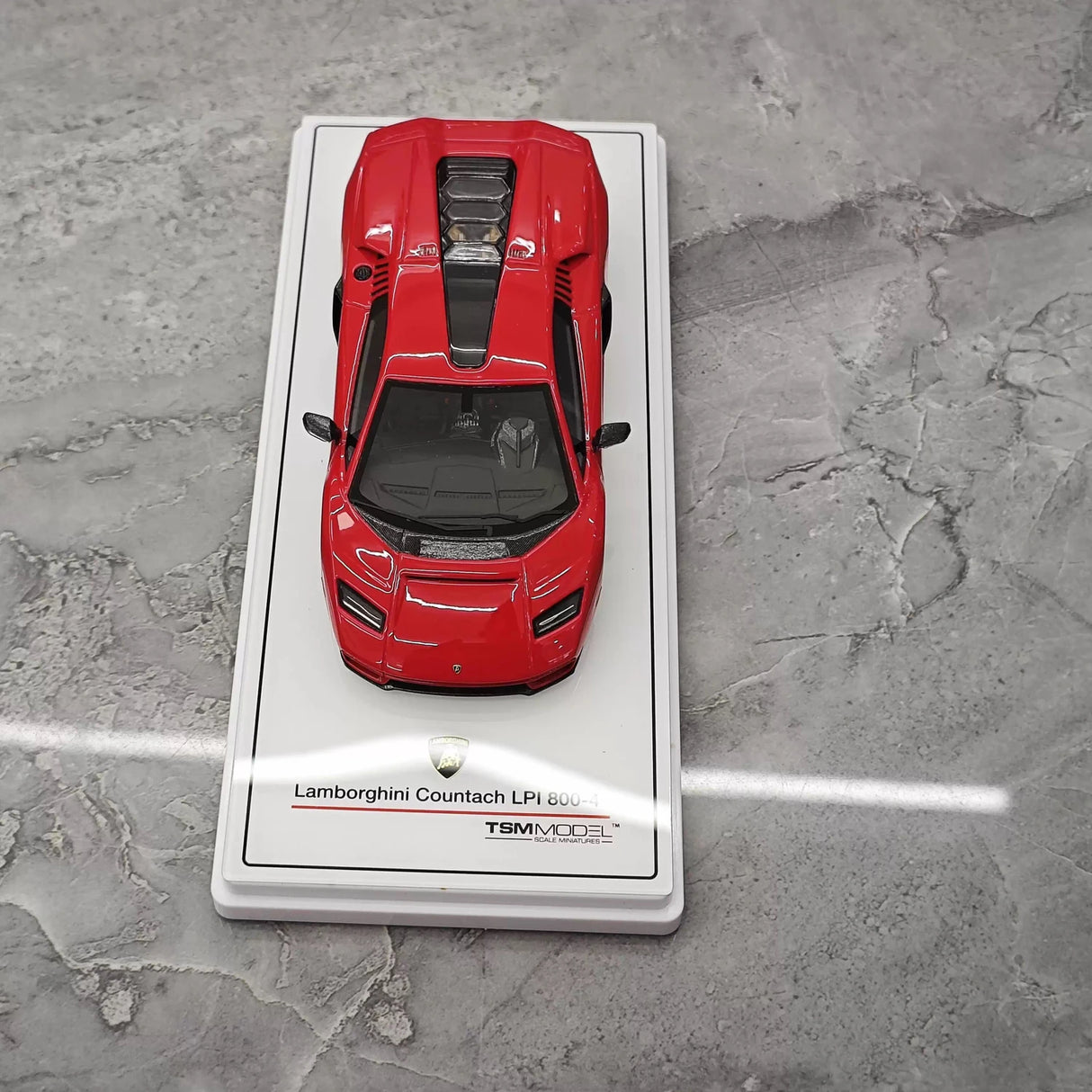 TSM Lamborghini 2022 Countach LPI 800-4 Red 1:43 – Sammelobjekt-Resin-Modellharz