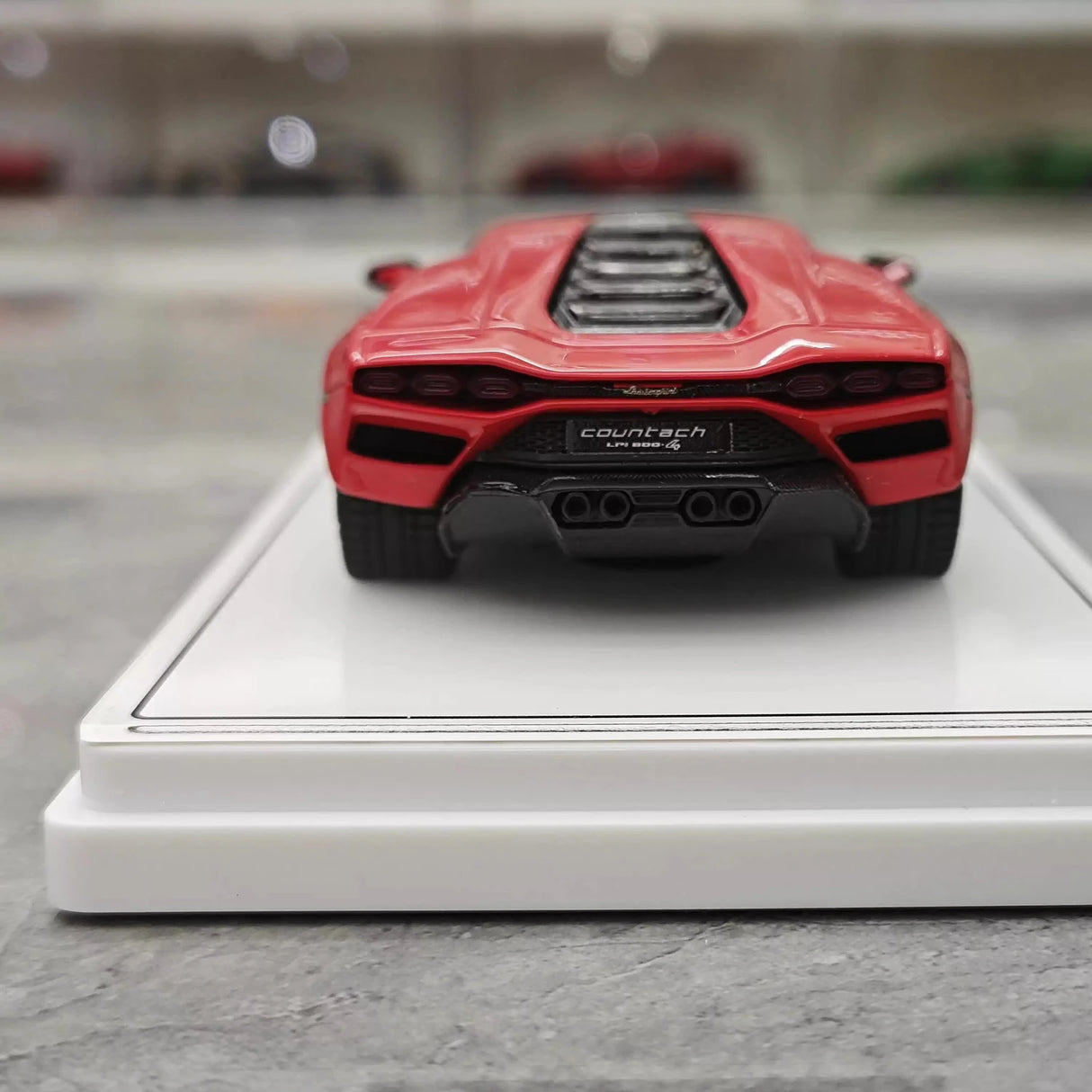 TSM Lamborghini 2022 Countach LPI 800-4 Red 1:43 – Sammelobjekt-Resin-Modellharz
