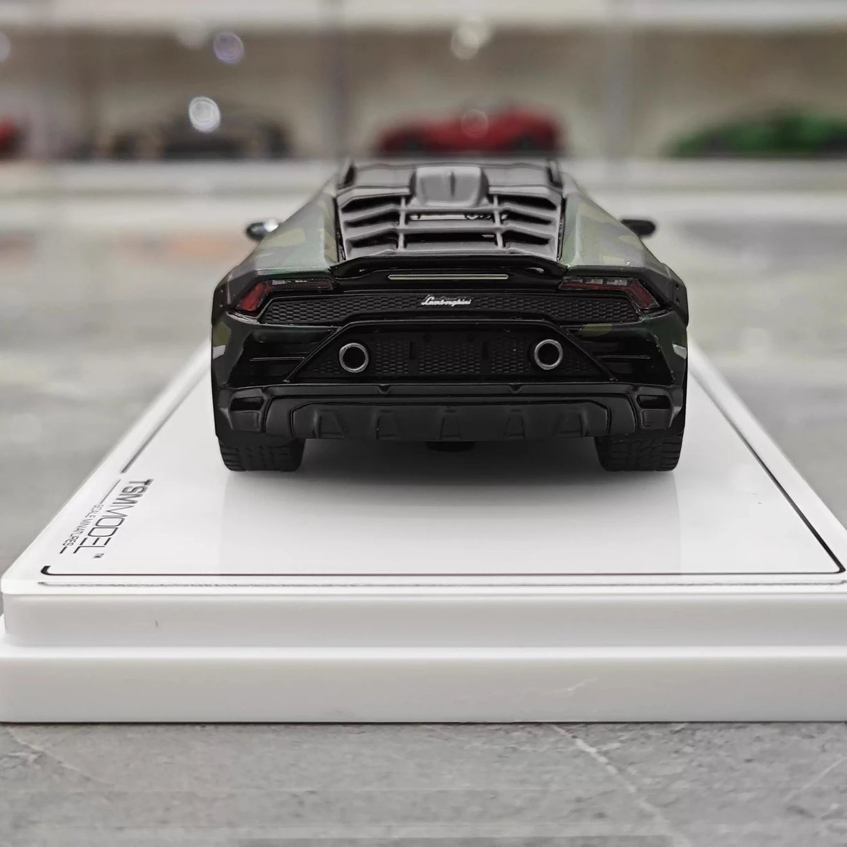 TSM Lamborghini 2023 هوراكان ستراتو الأخضر 1:43 – راتنج نموذجي قابل للجمع