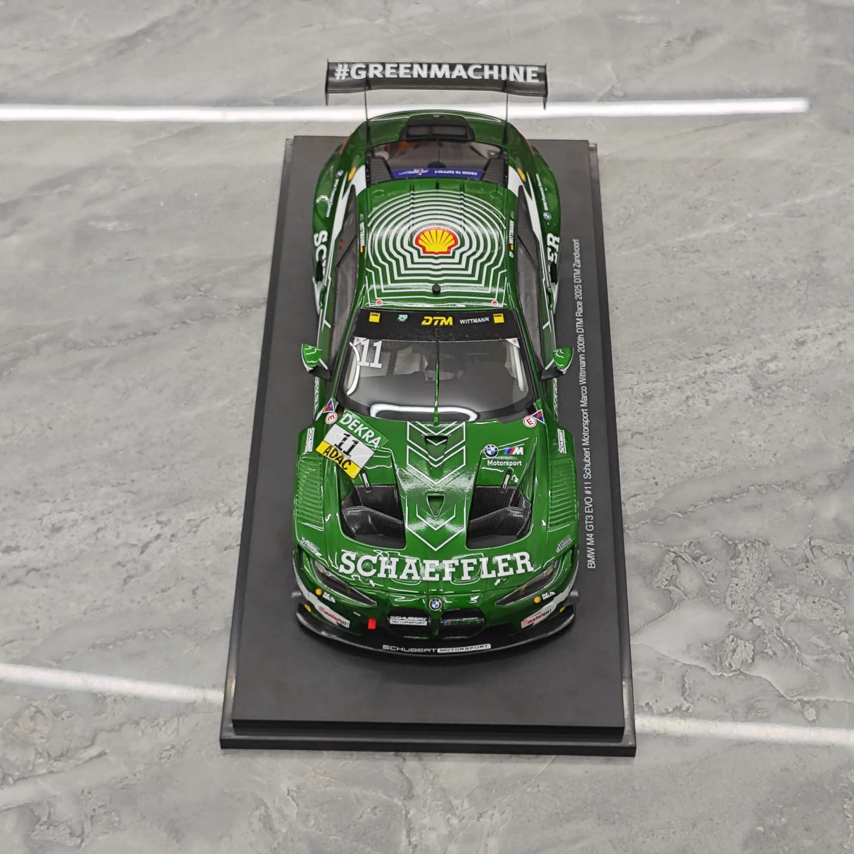 BMW 2025 M4 GT3 EVO Schubert Motorsport #11 1:18 DTM Zandvoort Resin-Sammlermodell von Top Speed – Ansicht 2