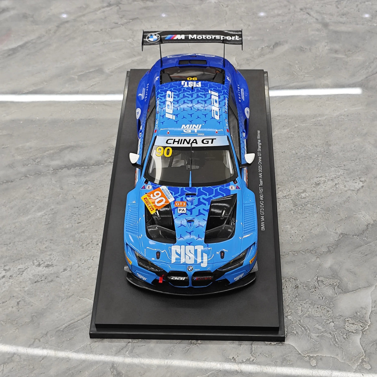 BMW 2025 M4 GT3 EVO #90 1:18 Sammlermodell aus Harz von Top Speed – Ansicht 2