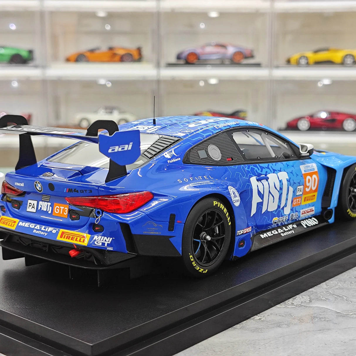 BMW 2025 M4 GT3 EVO #90 1:18 Sammelmodell aus Harz von Top Speed – siehe 8