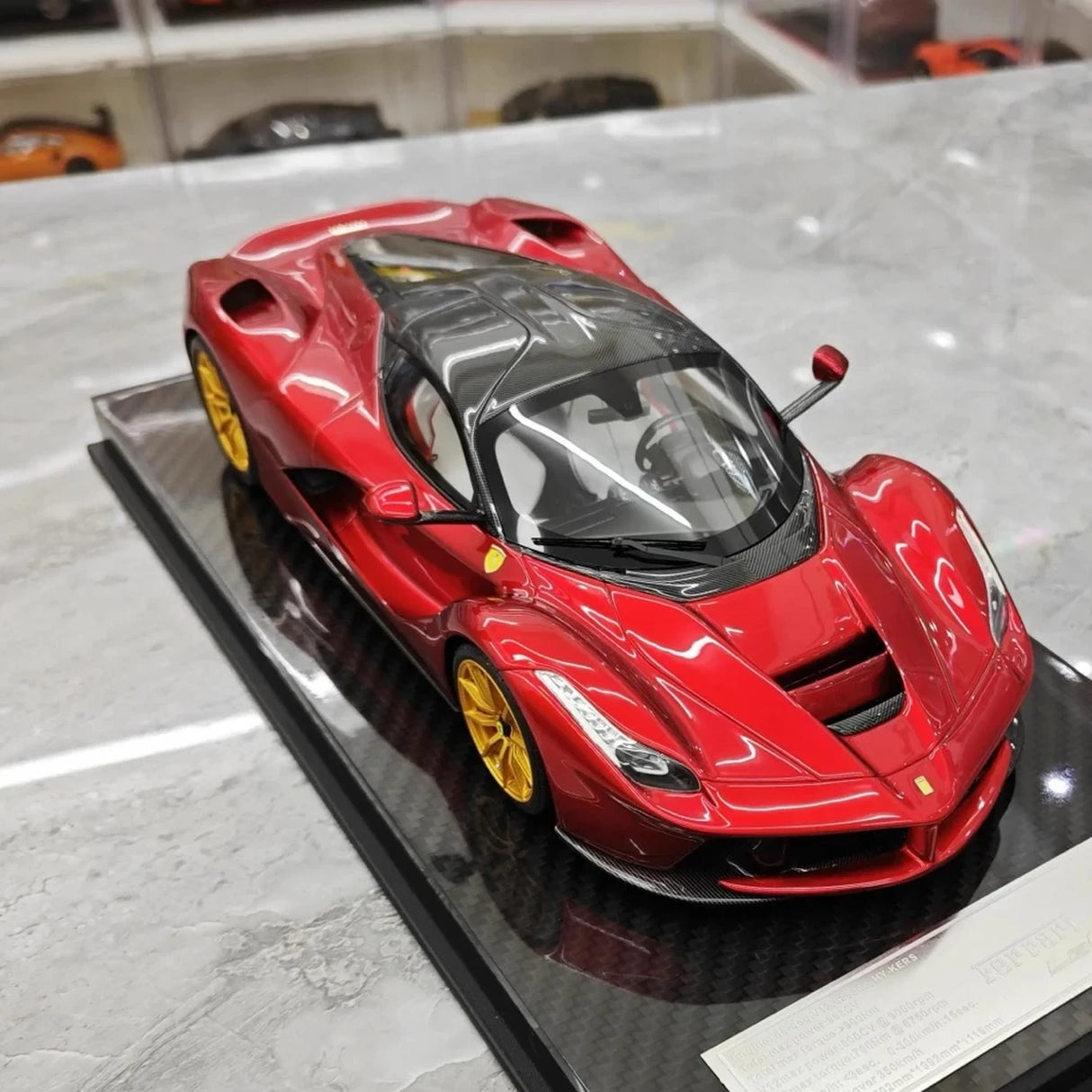 Ultra Unique Ferrari 2013 LaFerrari Red 1:18 – Collectible Resin Model Resin