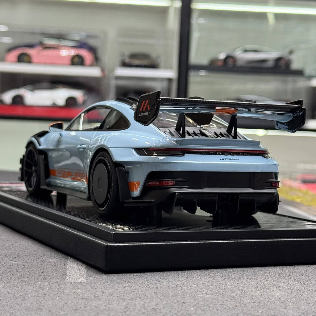 VIP Porsche 2023 911 992 GT3 RS Gulf 1:18 – keräilyhartsimallihartsi