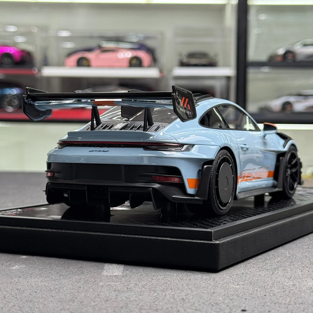 VIP Porsche 2023 911 992 GT3 RS Gulf 1:18 – keräilyhartsimallihartsi