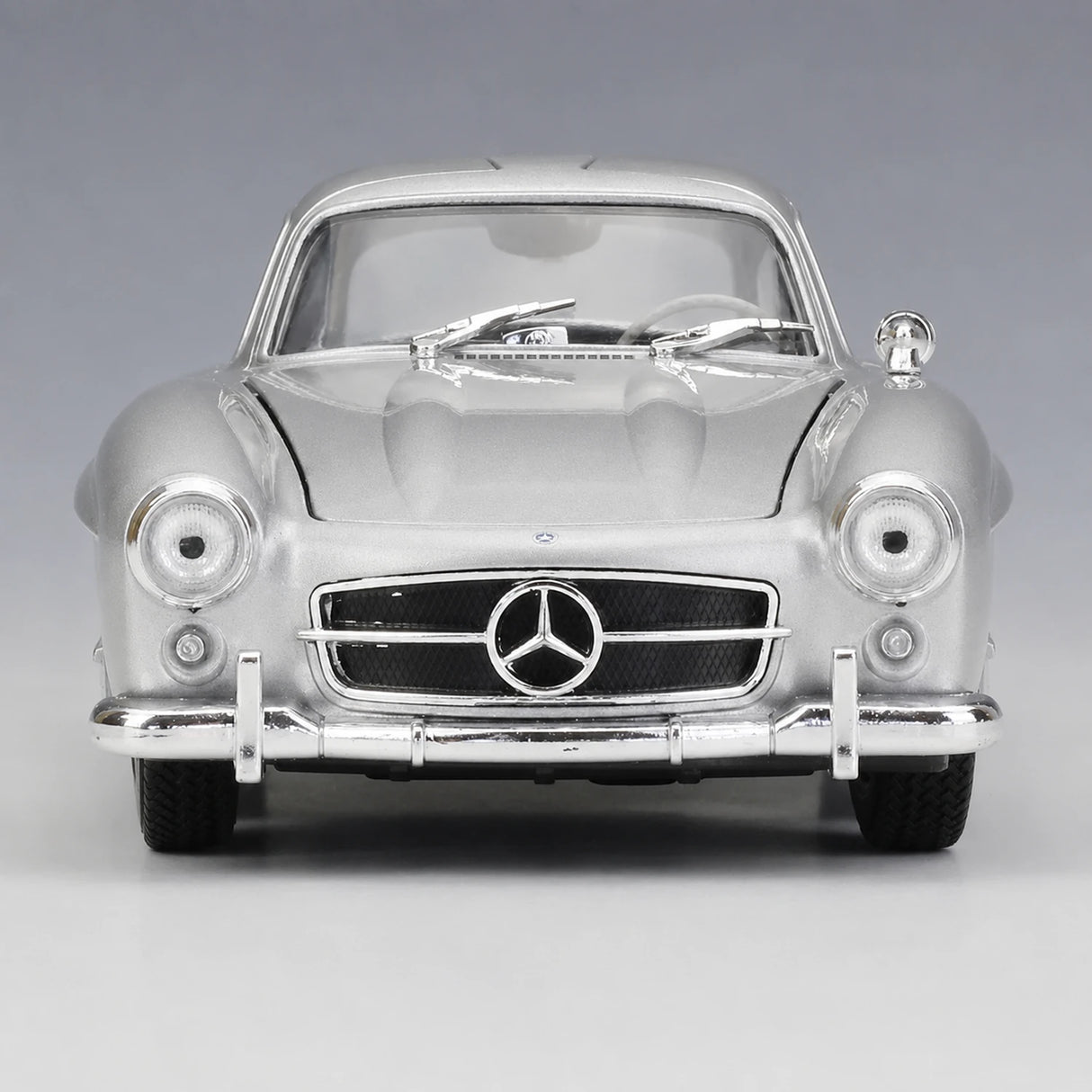 Welly Mercedes-Benz 1954 300 SL Silver 1:24 – Modelo de exhibición de fundición a presión