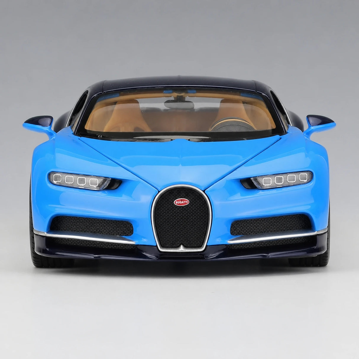 Welly Bugatti 2016 Chiron أزرق 1:24 – نموذج عرض معدني مصبوب