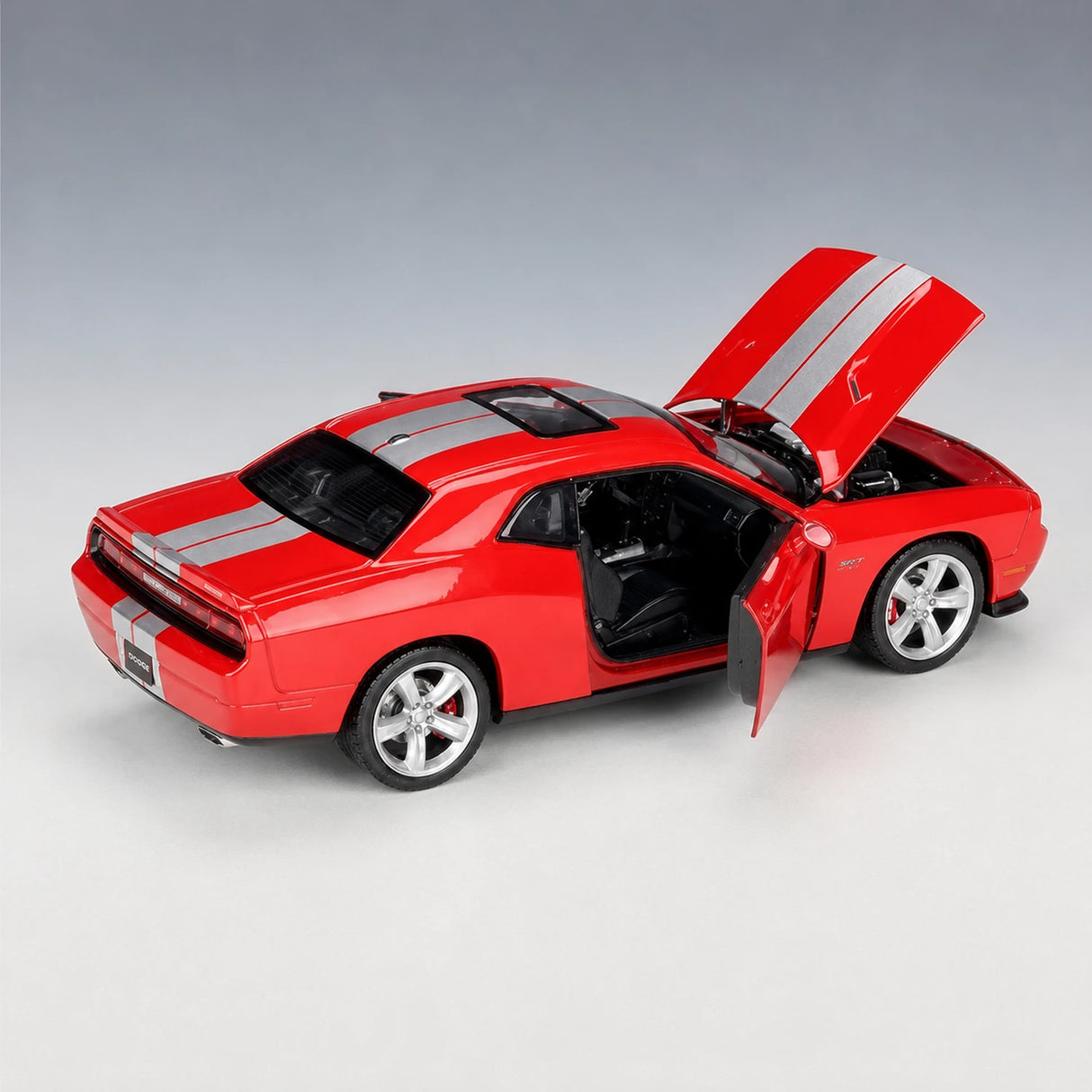 Welly Dodge 2012 Challenger SRT Red 1:24 – Modello Pressofuso per esposizione pressofusa