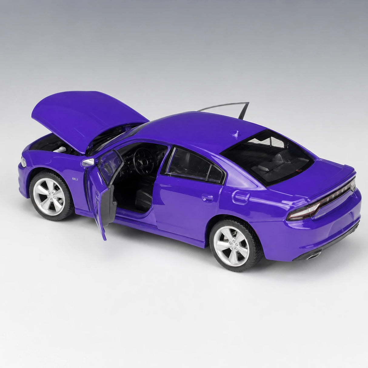Welly Dodge 2016 Charger RT Purple 1:24 – Modello Pressofuso per Display Pressofuso