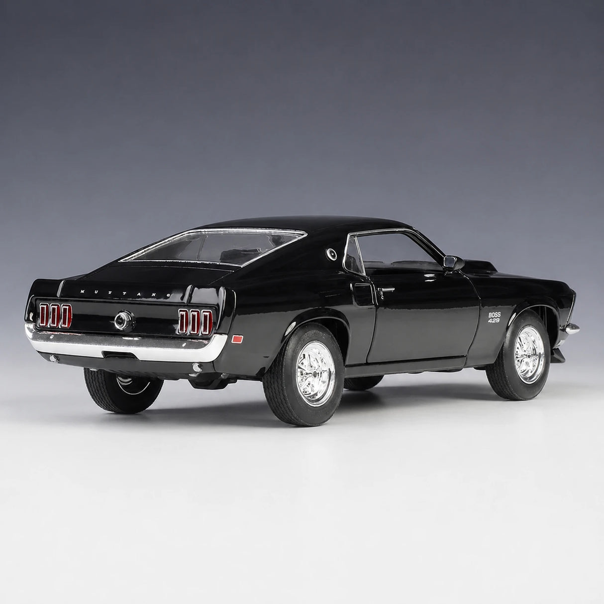Welly Ford 1969 Mustang Boss 429 أسود 1:24 – نموذج عرض معدني مصبوب