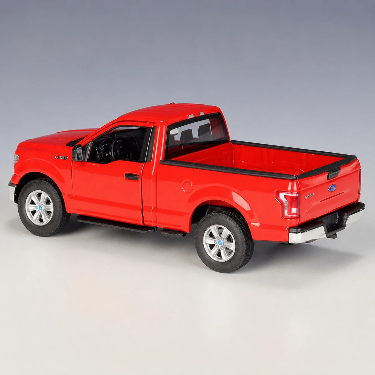 Welly Ford 2015 F-150 Regular Cab أحمر 1:24 – نموذج عرض معدني مصبوب