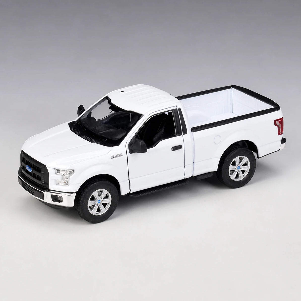 Welly Ford 2015 F-150 Regular Cab أبيض 1:24 – نموذج عرض معدني مصبوب