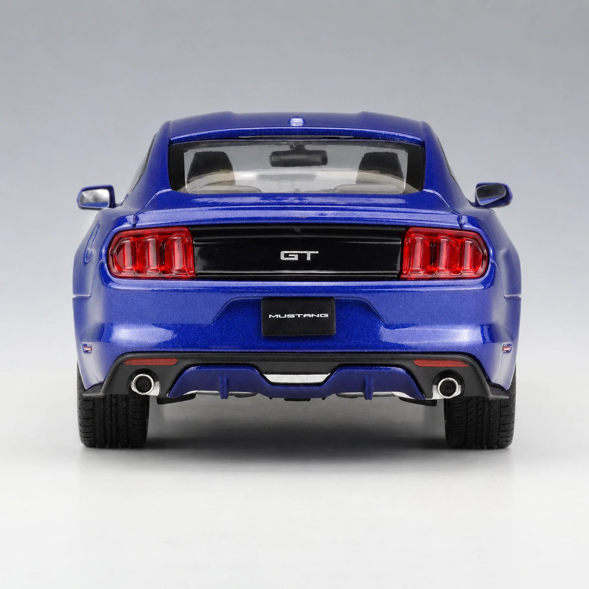 Welly Ford 2015 Mustang GT Blue 1:24 – model wyświetlacza odlewany