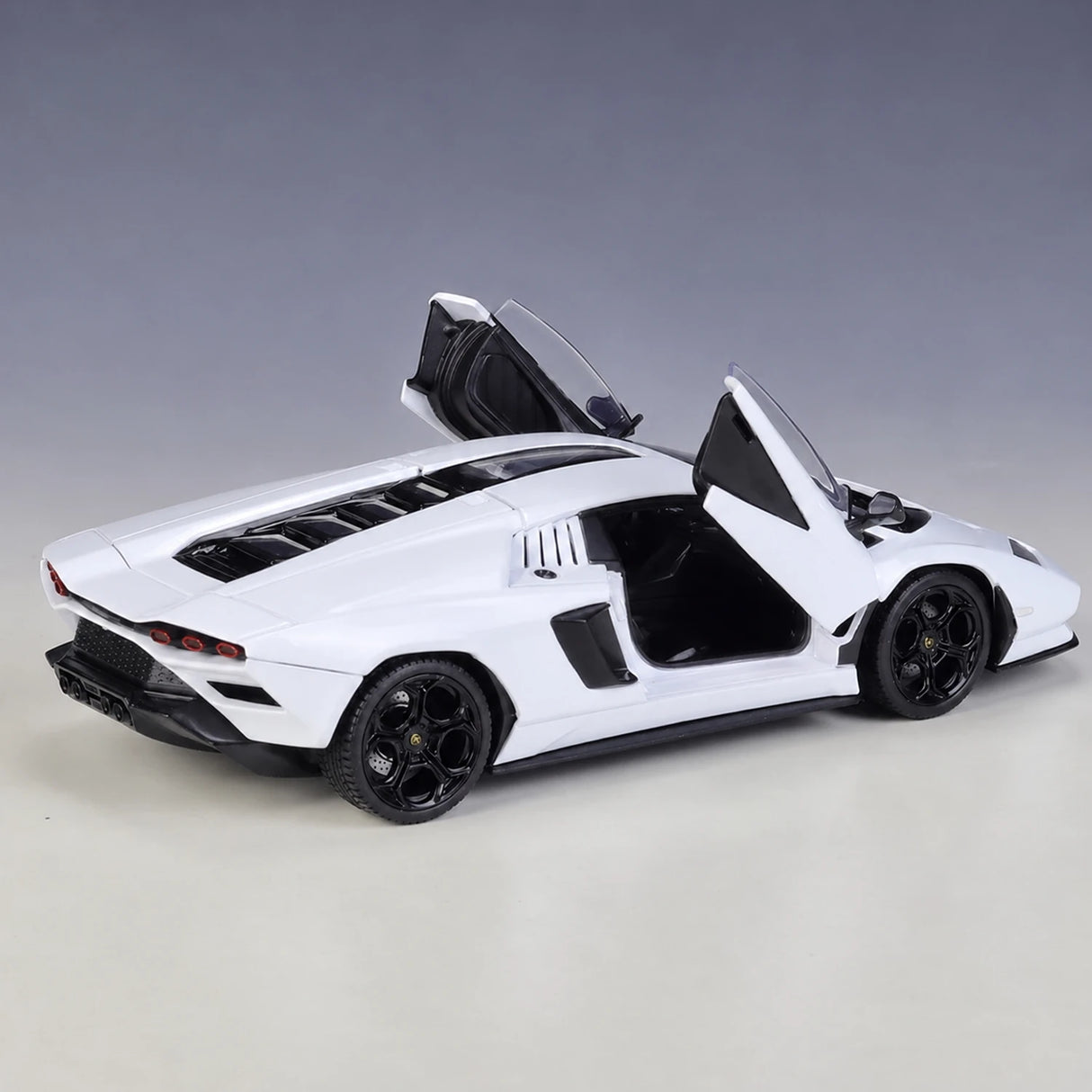 Welly Lamborghini 2022 Countach LPI800-4 أبيض 1:24 – نموذج عرض معدني مصبوب