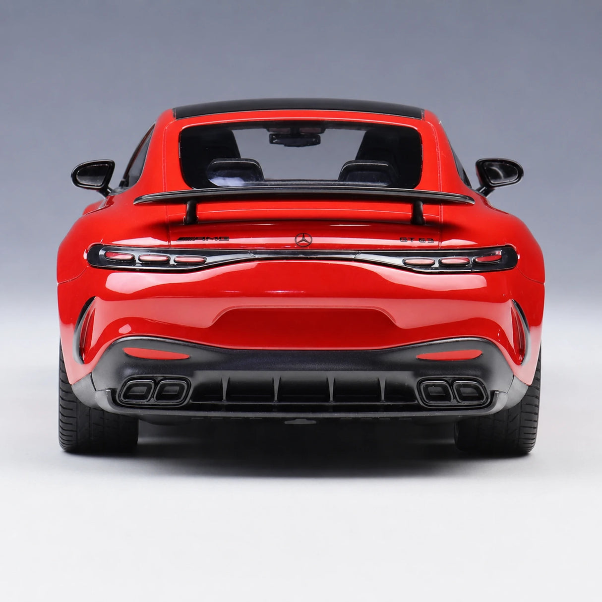 Welly Mercedes-Benz 2023 AMG GT63 Red 1:24 – Diecast Display Model Die-Cast