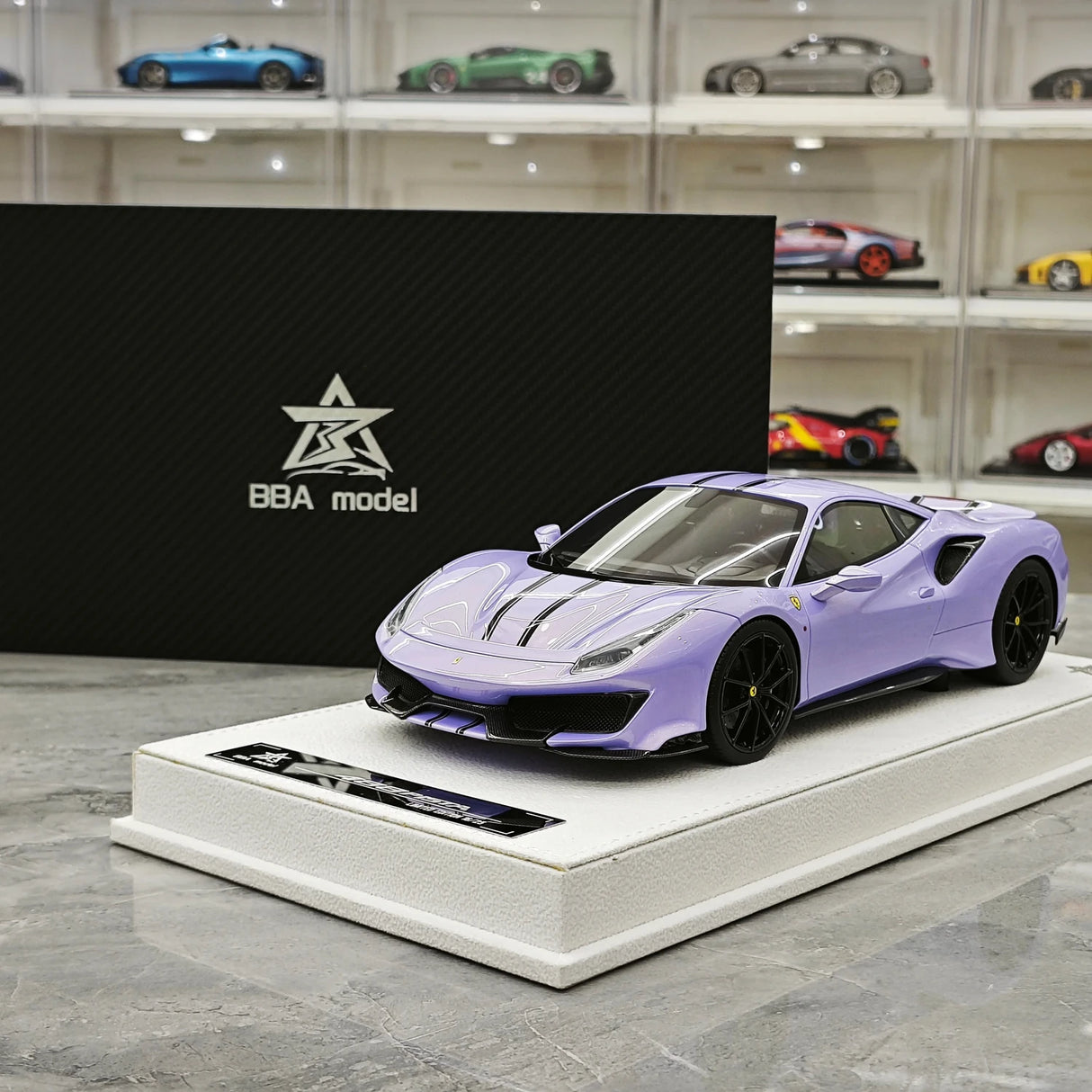 BBA Ferrari 2018 488 Pista Chameleon Purple 1:18 – Sammelobjekt-Resin-Modellharz