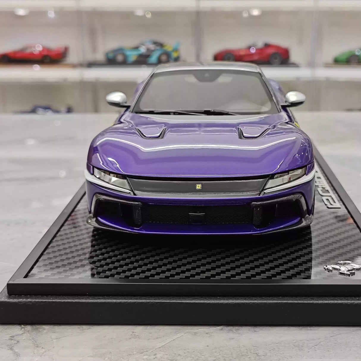 BBR Ferrari 2024 12 سيليندري كوبيه بنفسجي 1:18 – راتنج موديل قابل للجمع