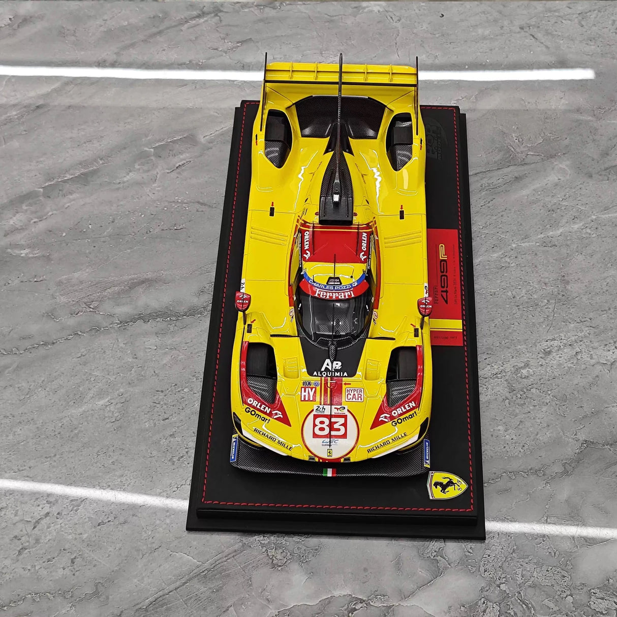 Ferrari 2024 499P #83 1:18 نموذج راتنج لومان القابل للجمع من BBR - عرض 2