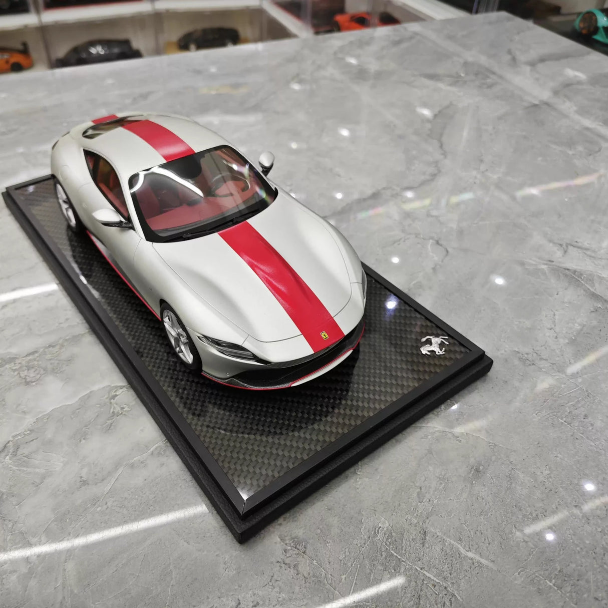 BBR Ferrari 2024 النسخة الثلاثين من روما 1:18 – نموذج راتنج قابل للجمع