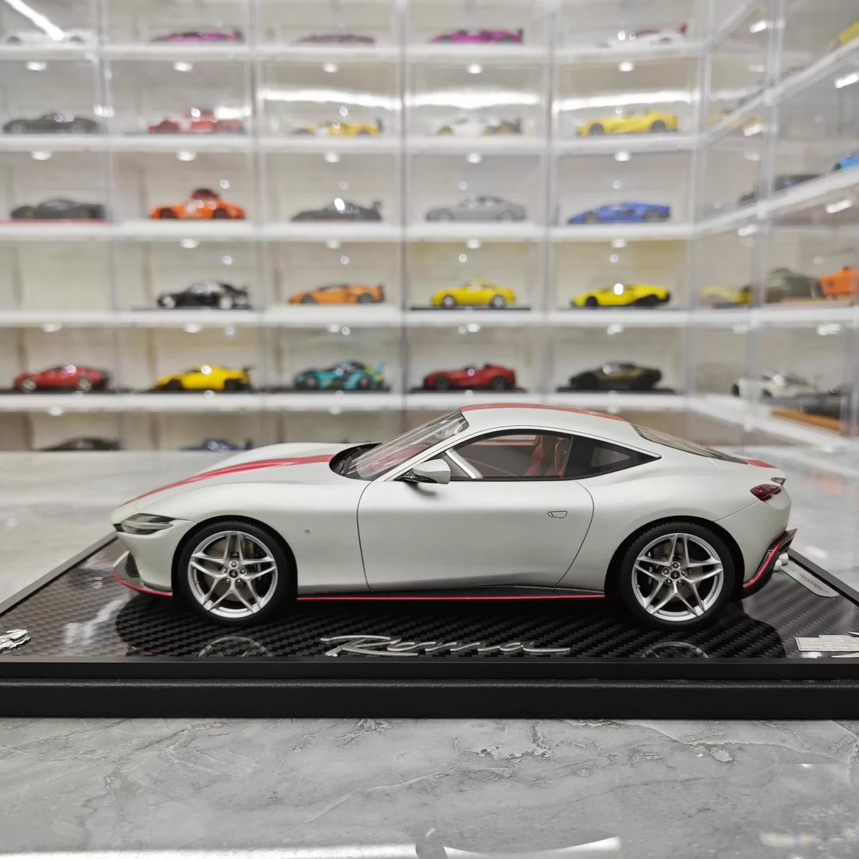 BBR Ferrari 2024 النسخة الثلاثين من روما 1:18 – نموذج راتنج قابل للجمع