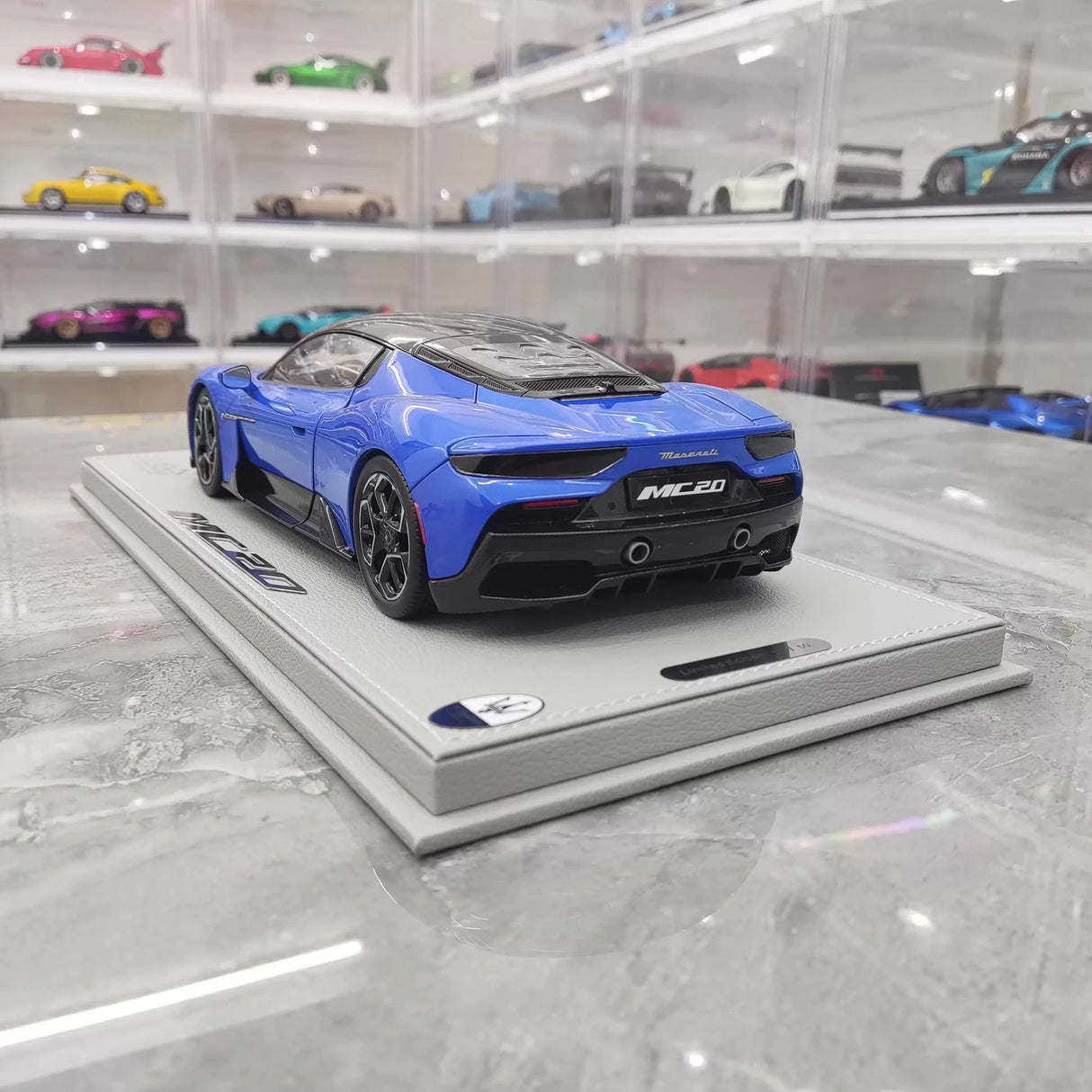BBR Maserati 2022 MC20 Blue 1:18 – Kolekcjonerski model odlewany