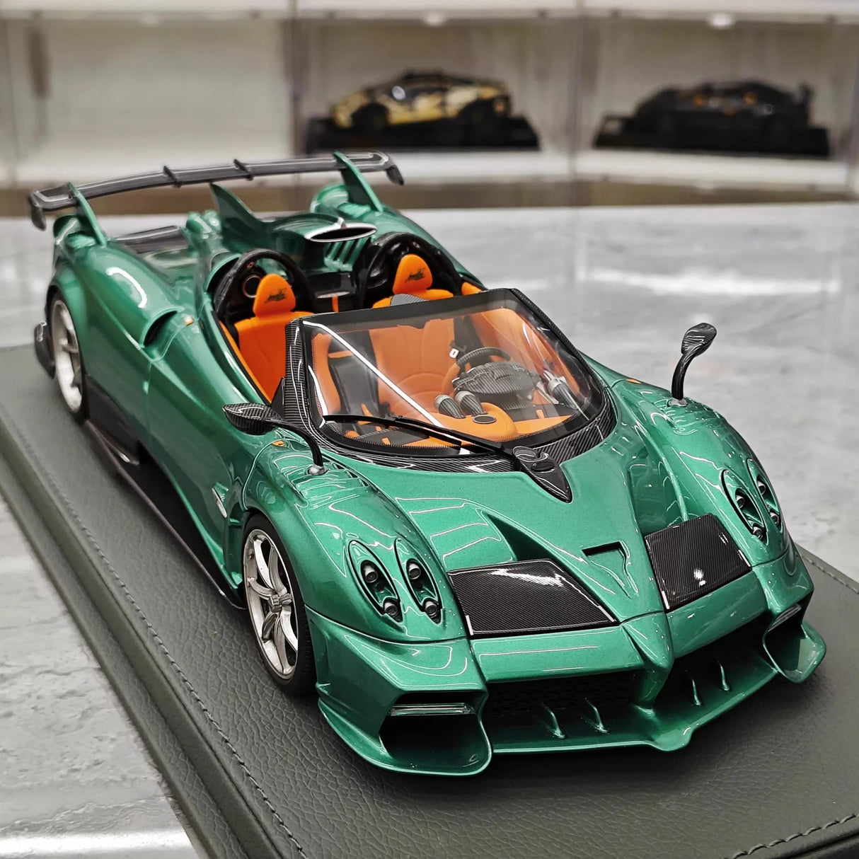 BBR Pagani 2020 Imola Roadster Green 1:18 – kolekcjonerska żywica modelowa