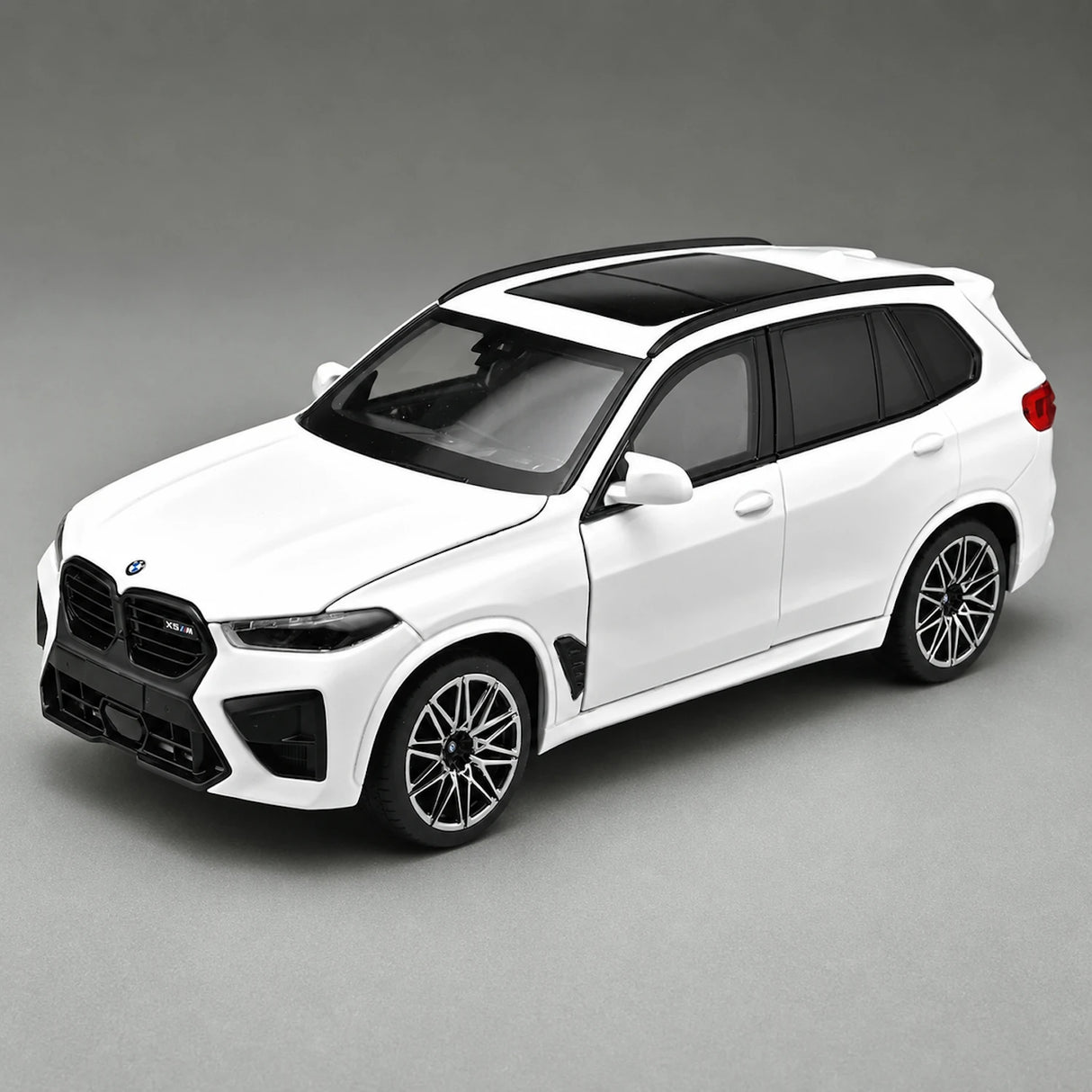 BMW 2020 X5 M 컴피티션 F95 화이트 1:24 – 다이캐스트 디스플레이 모델 다이캐스트