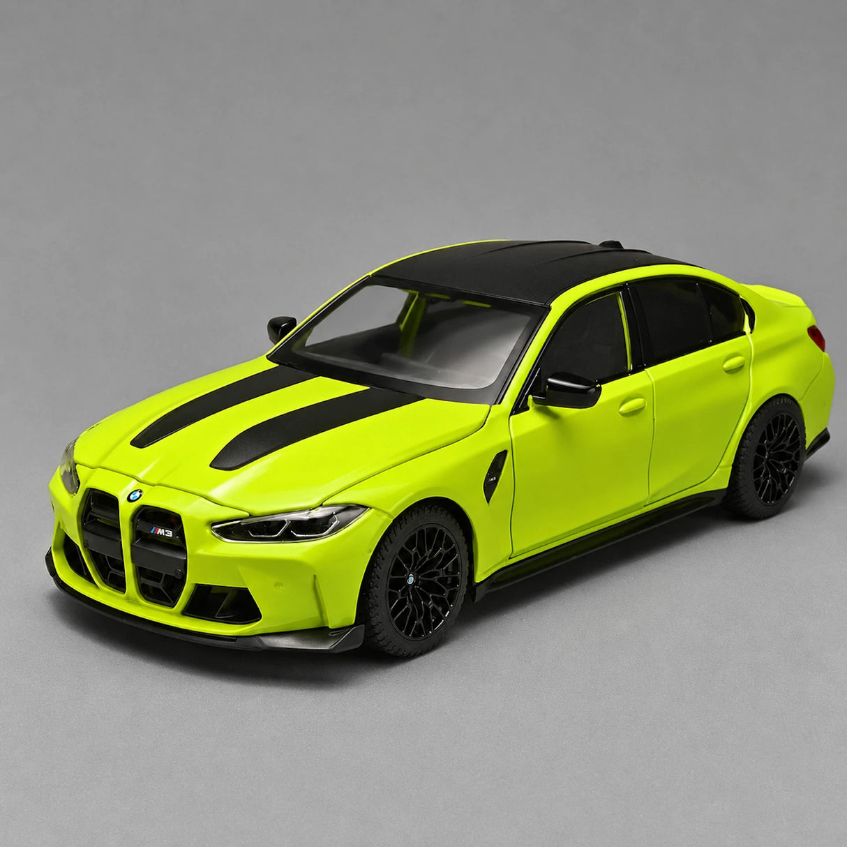 BMW 2021 M3 G80 Cyan 1:24 – diecast displaymodel