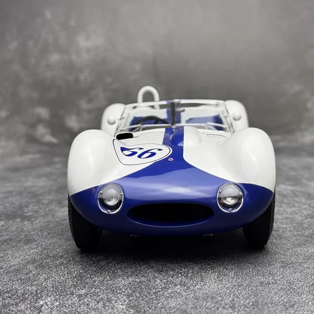 CMC Maserati 1959 Tipo 61 Birdcage White 1:18 – Collectible Diecast Model Die-Cast