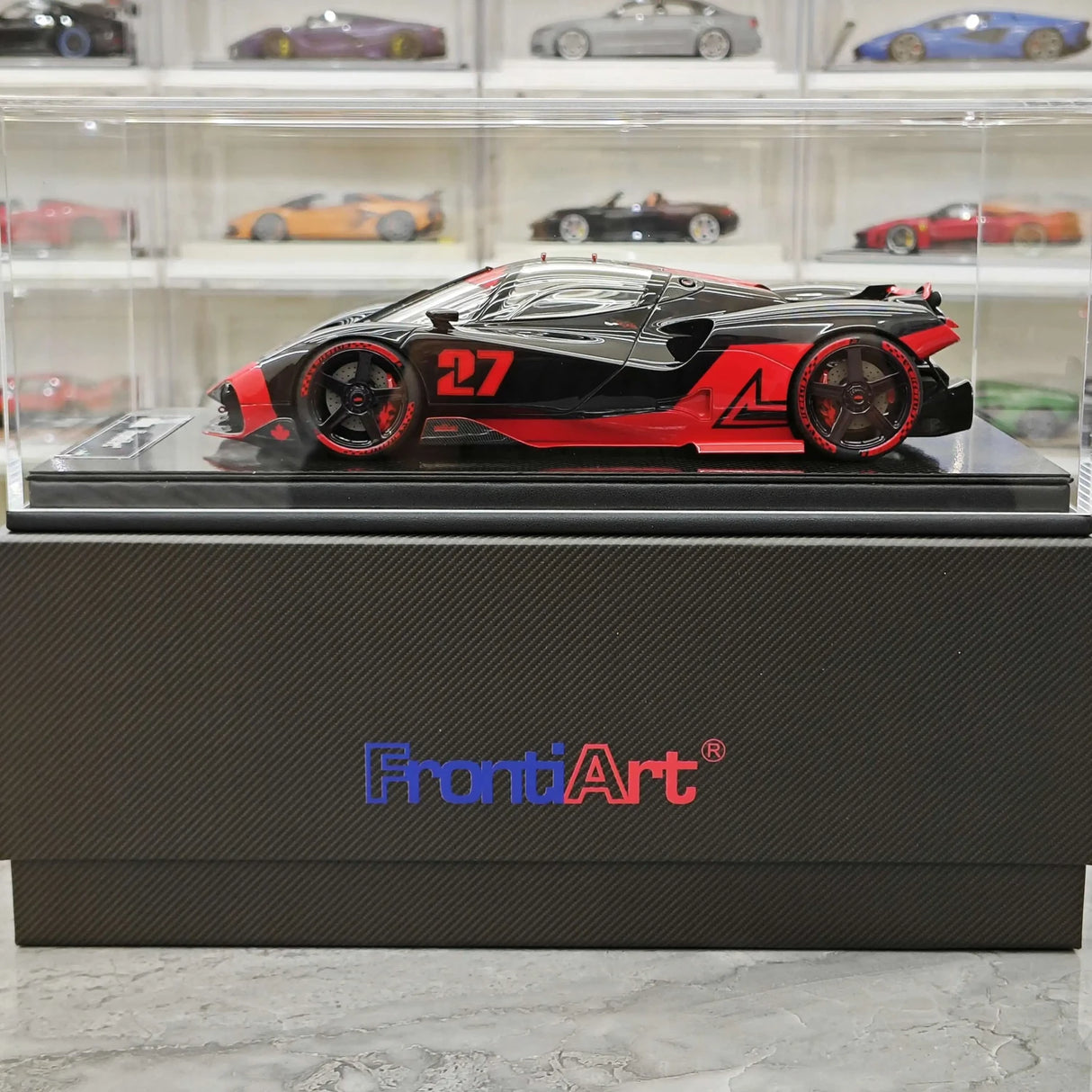 Nilu27 2024 NILU Black Red 1:18 resin model car by FrontiArt - view 12