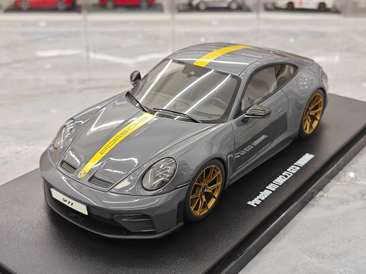 GT Spirit Porsche 2025 911 992.2 GT3 Touring Slate Grey Neo 1:18 – Sammelobjekt-Resin-Modellharz