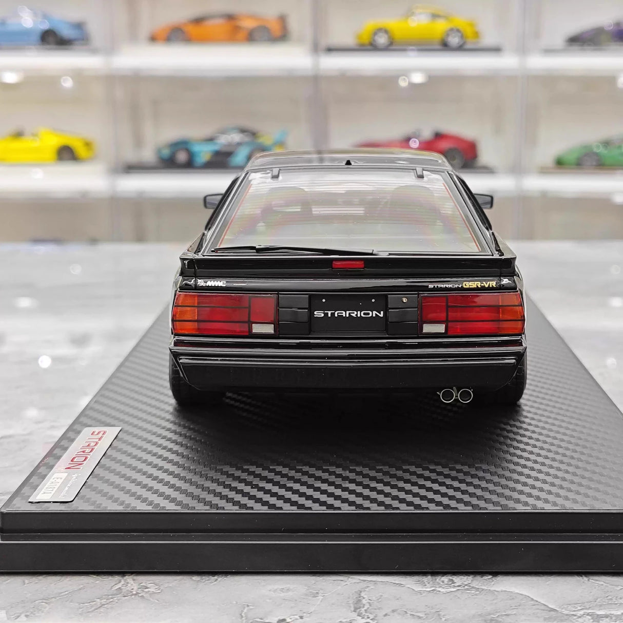 Ignition Mitsubishi 1983 Starion 2600 GSR-VR Black 1:18 – Verzamelbare resin modelresin resin