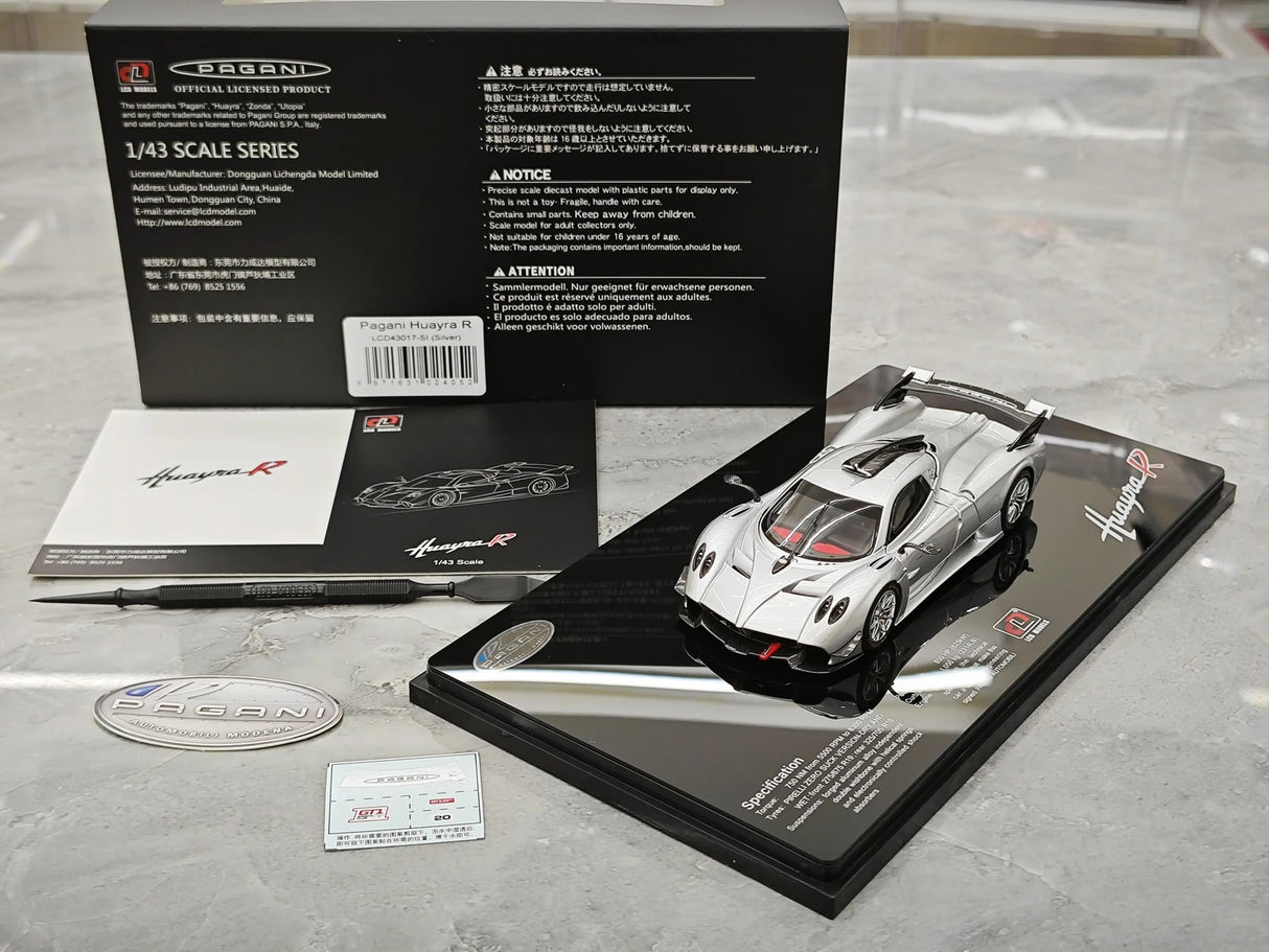 LCD Pagani 2021 Huayra R Silver 1:43 – Keräilyesine valuvalumalli