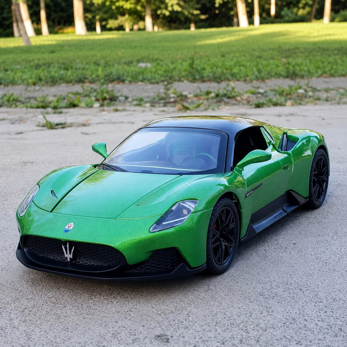 Maserati 2020 MC20 그린 1:24 – 다이캐스트 디스플레이 모델 다이캐스트
