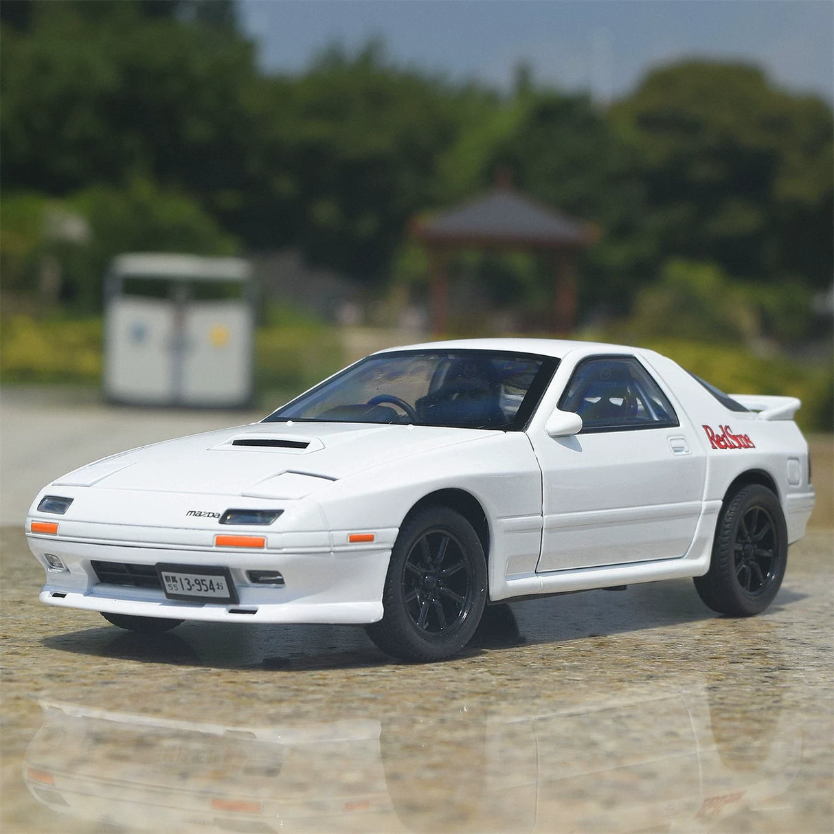 Mazda 1985 RX-7 FC3S 화이트 1:24 – 다이캐스트 디스플레이 모델 다이캐스트