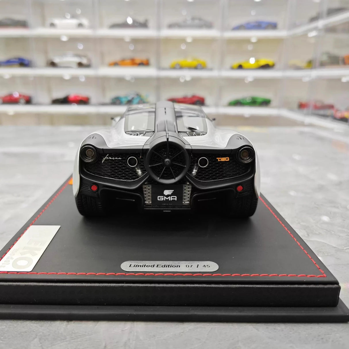 Meko Gordon Murray 2020 Automotive T50 Silver 1:18 – Collectible Resin Model Resin