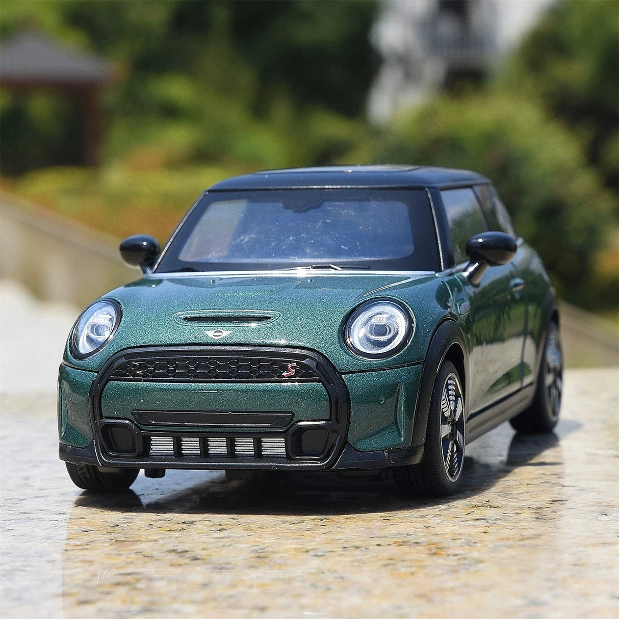 MINI 2021 쿠퍼 S 3도어 F56 LCI2 그린 1:24 – 다이캐스트 디스플레이 모델 다이캐스트