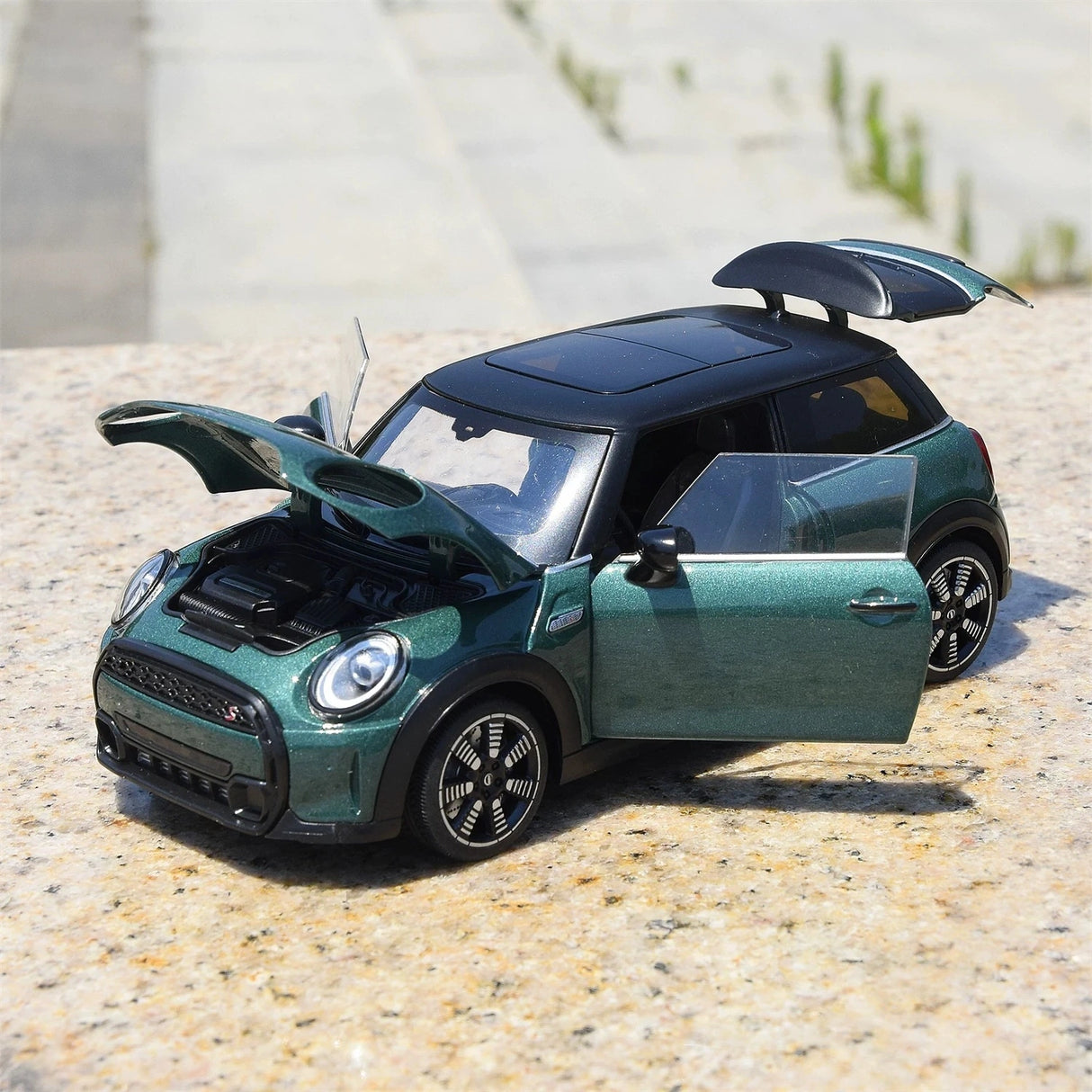 MINI 2021 쿠퍼 S 3도어 F56 LCI2 그린 1:24 – 다이캐스트 디스플레이 모델 다이캐스트