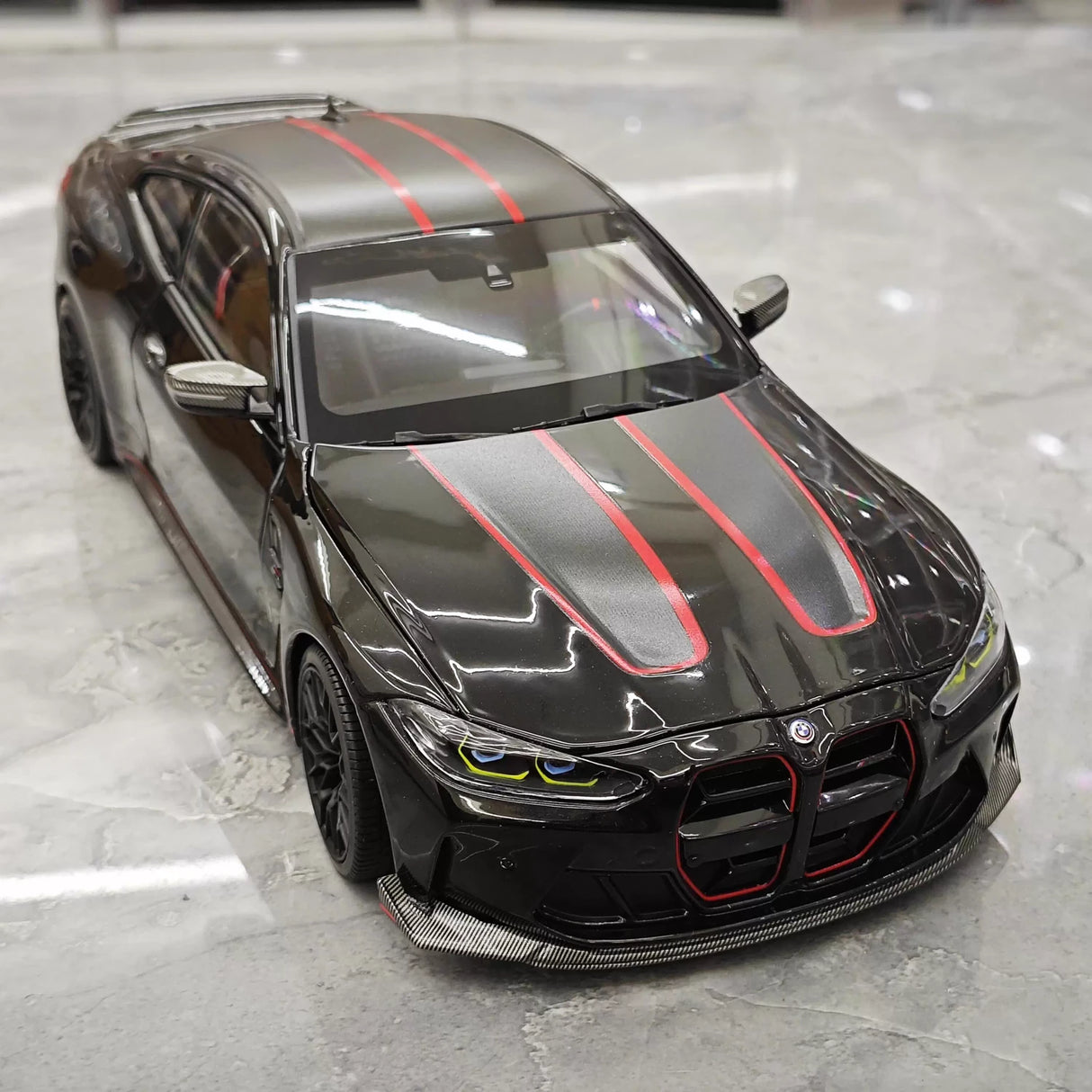 Minichamps BMW 2023 M4 CSL Black 1:18 – Collectible Resin Model Resin