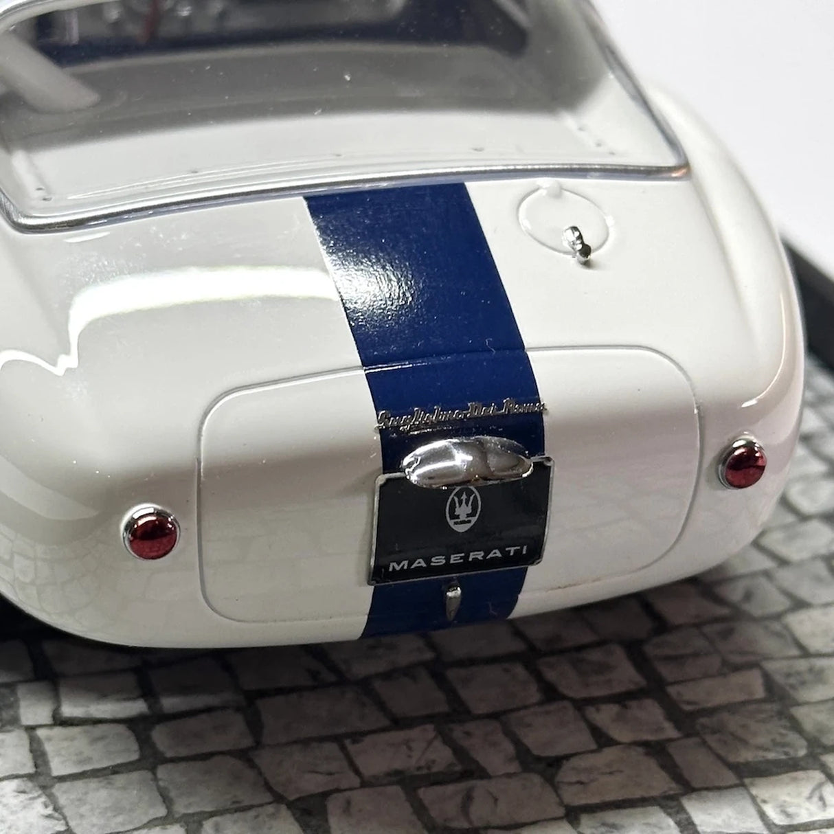 Minichamps Maserati 1953 A6GCS White 1:18 – Resina de Modelo de Resina de Coleção