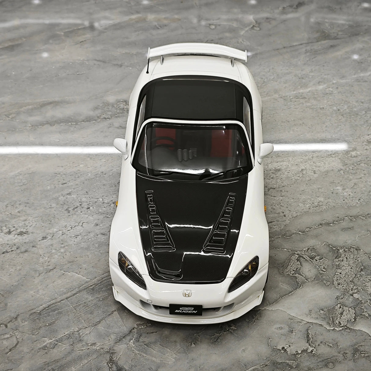 MotorHelix Honda 2005 S2000 AP2 MUGEN Platinum White Pearl 1:18 – Collectible Diecast Model Die-Cast