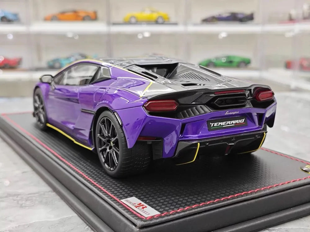 MR Kolekcja Lamborghini 2024 Temerario AP Purple 1:18 – kolekcjonerska żywica modelowa żywicowa (MR Collection)