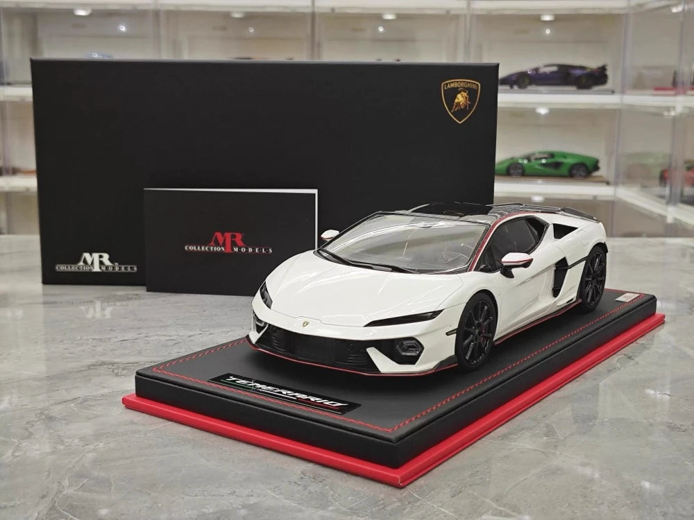 MR Kolekcja Lamborghini 2024 Temerario AP White 1:18 – kolekcjonerska żywica modelowa żywica (MR Collection)