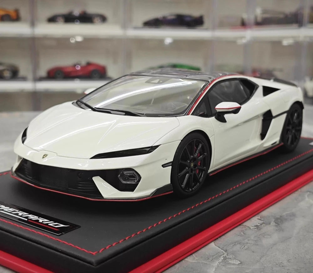 MR Kolekcja Lamborghini 2024 Temerario AP White 1:18 – kolekcjonerska żywica modelowa żywica (MR Collection)