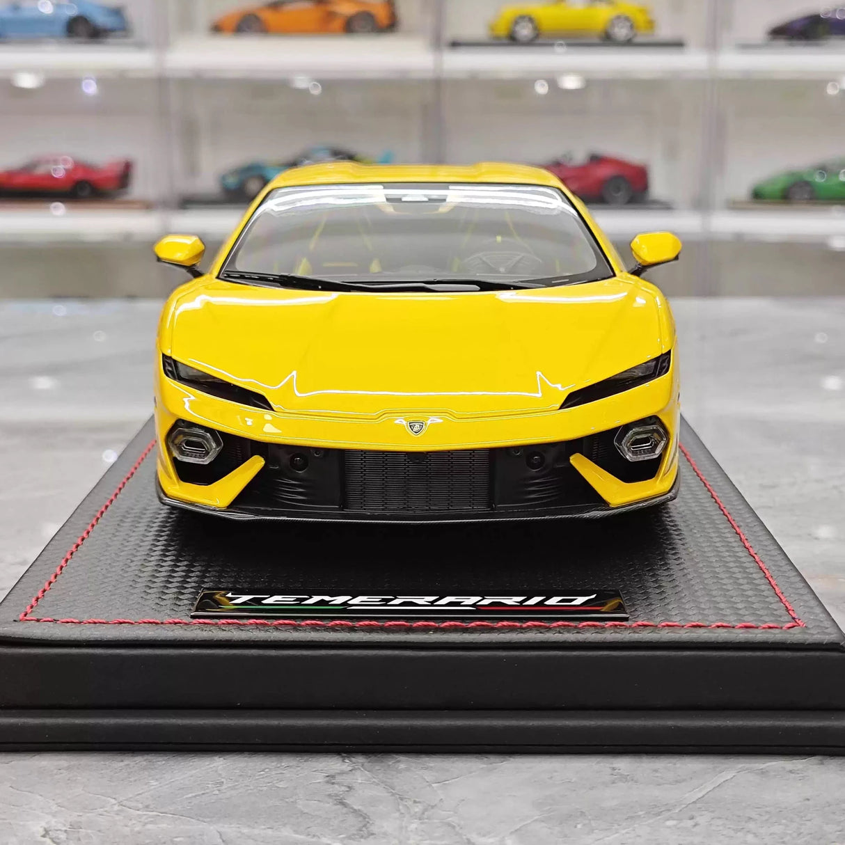 MR Collection Lamborghini 2024 Temerario AP Yellow 1:18 – Collectible Resin Model Resin