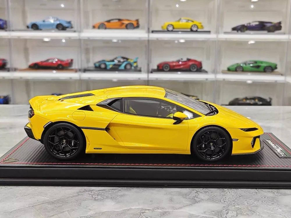 MR Collection Lamborghini 2024 Temerario AP Yellow 1:18 – Collectible Resin Model Resin
