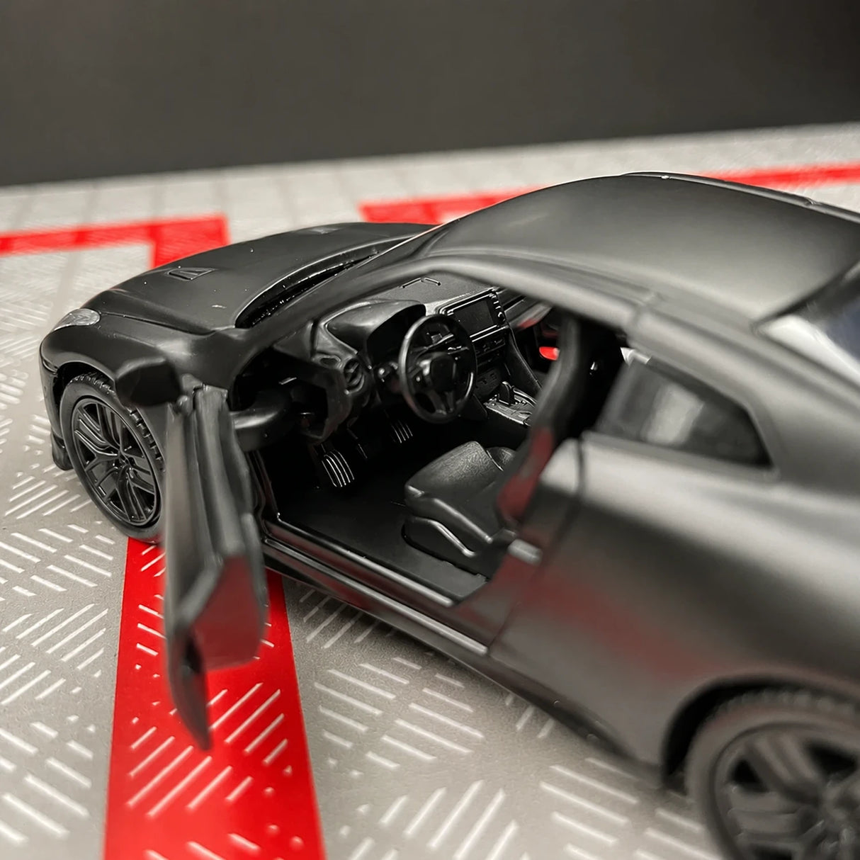 Nissan 2007 GT-R R35 Matte أسود 1:36 – نموذج عرض معدني مصبوب